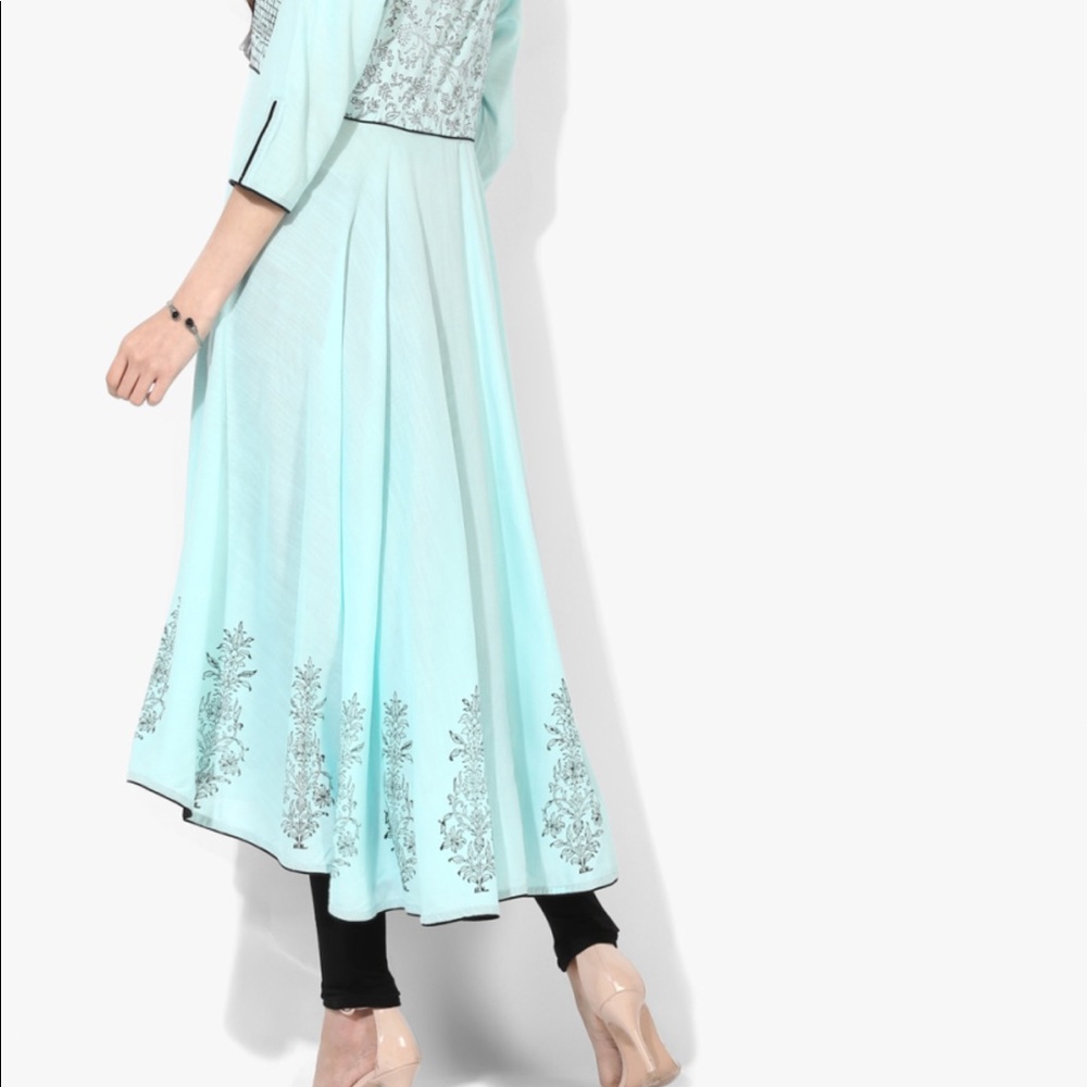 Printed anarkali /kurta with bottom & dupatta - Picture 3 of 8